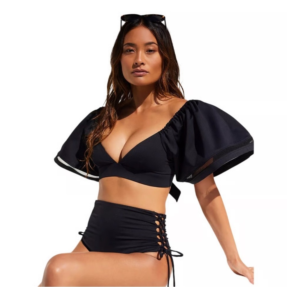 Agua Bendita Puff Sleeve top